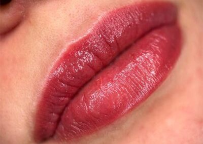 Risultato trucco semipermante labbra su cliente